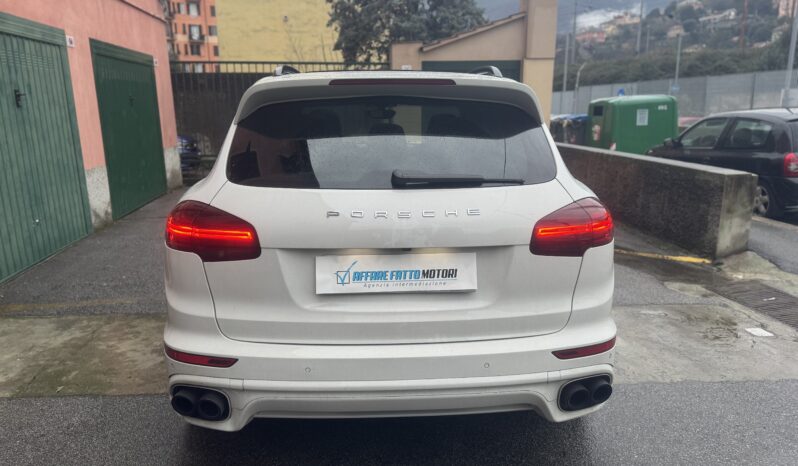 
								Porsche Cayenne 3.0 diesel Platinum Edition full									