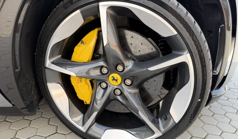 
								Ferrari Purosangue 6.5 full									