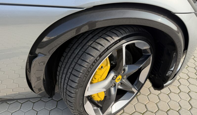 
								Ferrari Purosangue 6.5 full									