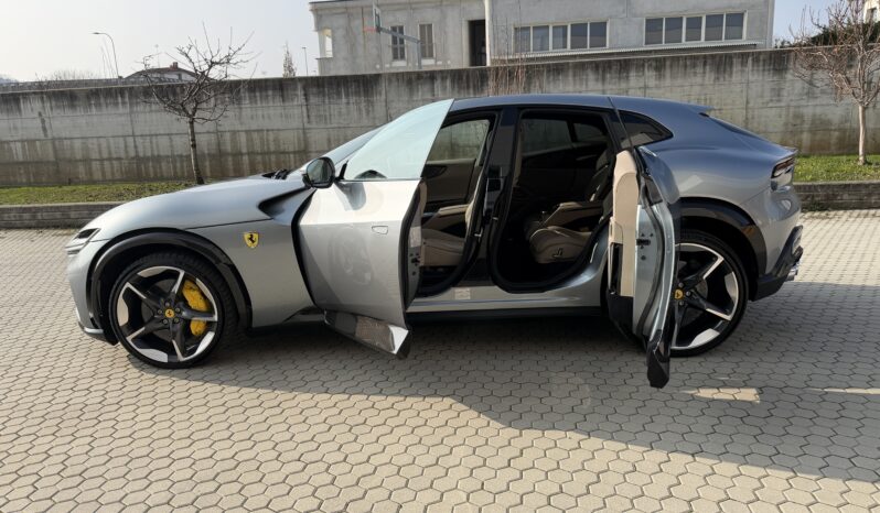 
								Ferrari Purosangue 6.5 full									