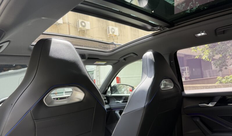 
								Volkswagen Tiguan 2.0 TDI scr 150 cv R-Line DSG full									