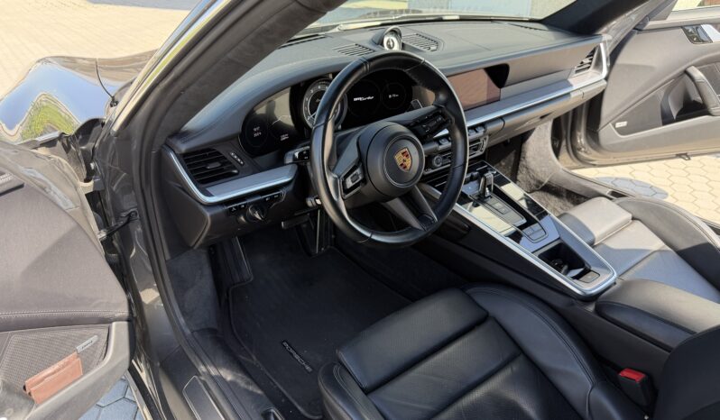 
								Porsche 992 911 coupé 3.7 Turbo full									