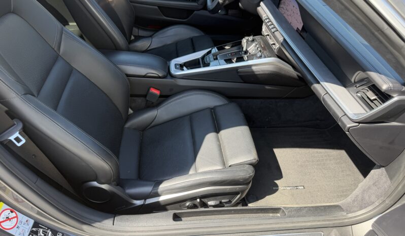 
								Porsche 992 911 coupé 3.7 Turbo full									