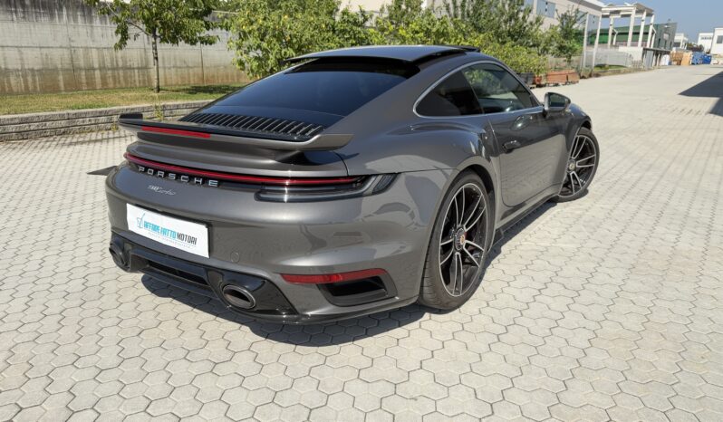 
								Porsche 992 911 coupé 3.7 Turbo full									