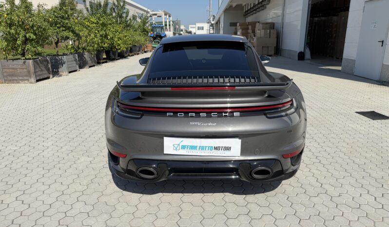 
								Porsche 992 911 coupé 3.7 Turbo full									