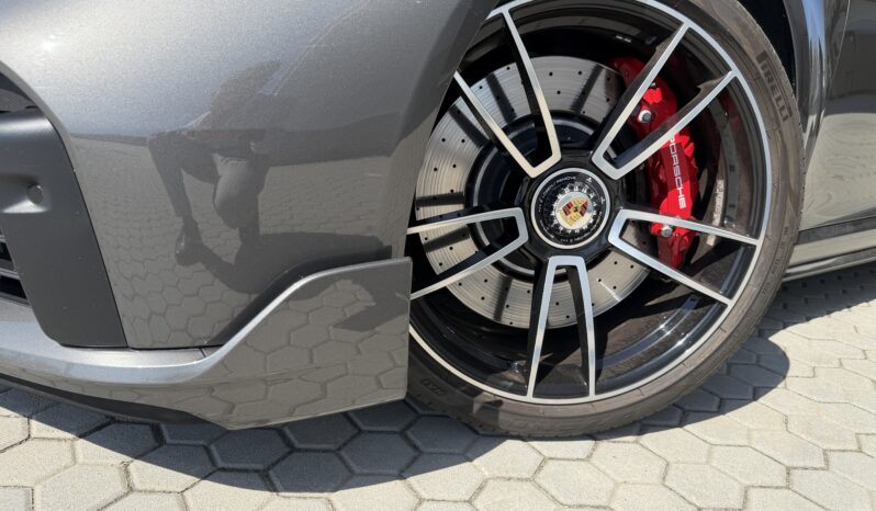 
								Porsche 992 911 coupé 3.7 Turbo full									