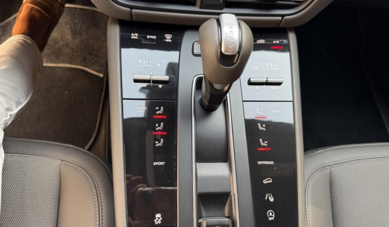 
								Porsche Macan 265 cv pdk full									
