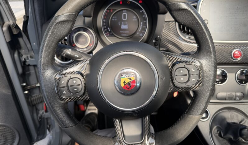 
								Abarth 695 Turbo T-Jet XSR Yamaha Limited Edition Cabrio full									