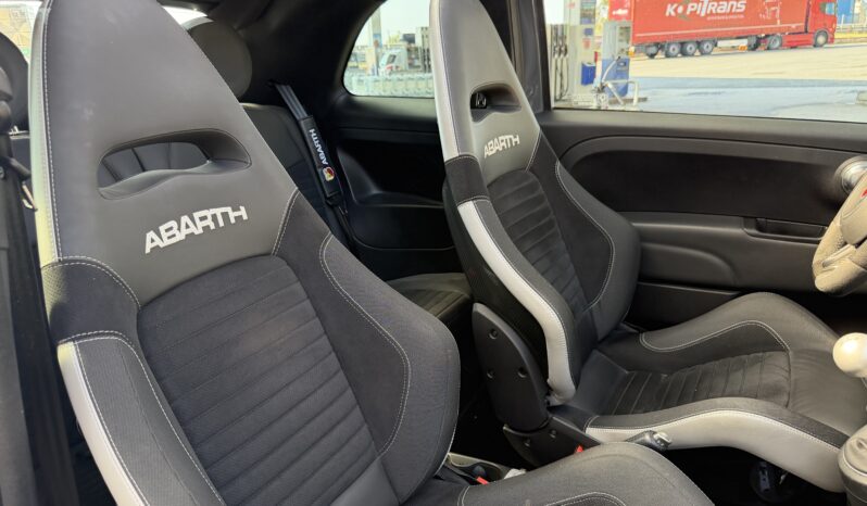 
								Abarth 695 Turbo T-Jet XSR Yamaha Limited Edition Cabrio full									