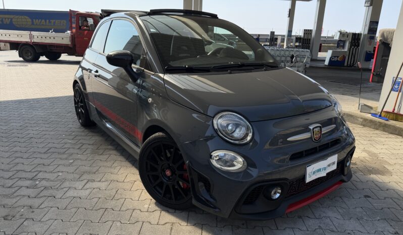 
								Abarth 695 Turbo T-Jet XSR Yamaha Limited Edition Cabrio full									
