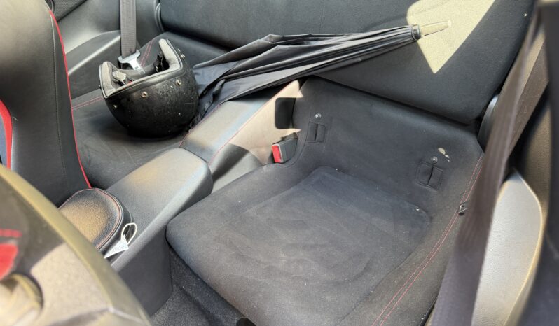 
								Toyota GT86 2.0 rock&road full									