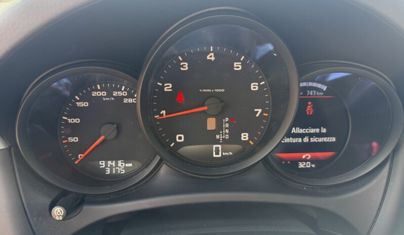 
								Porsche Macan 2.0 245 cv pdk full									