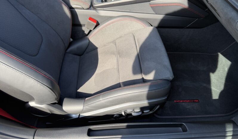 
								Porsche 911 992.2 Coupé Carrera 4 GTS auto full									