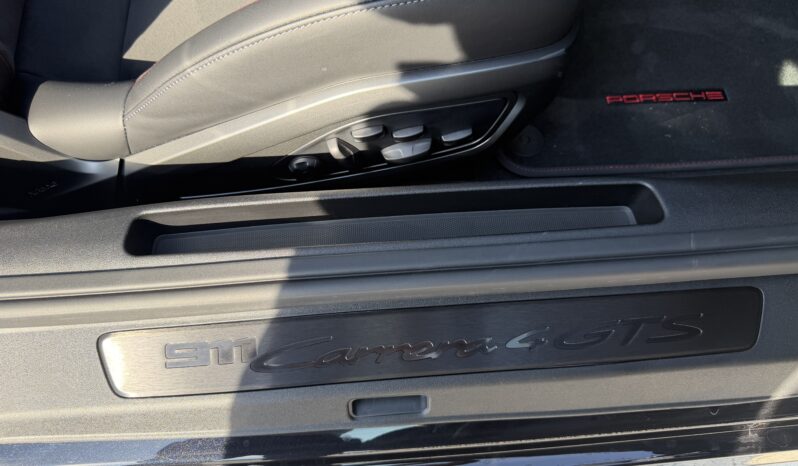 
								Porsche 911 992.2 Coupé Carrera 4 GTS auto full									