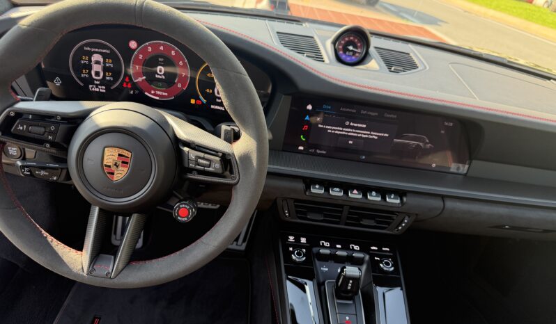 
								Porsche 911 992.2 Coupé Carrera 4 GTS auto full									