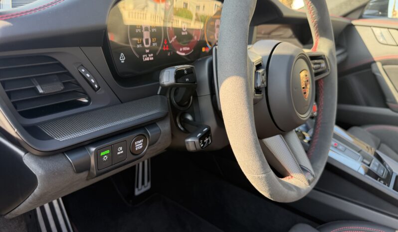 
								Porsche 911 992.2 Coupé Carrera 4 GTS auto full									